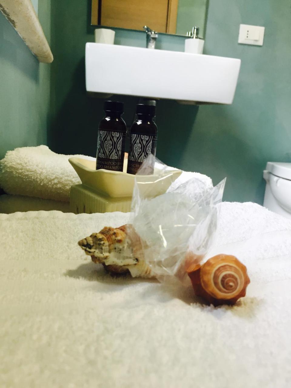 Bed and Breakfast Le Nereidi Кастелламмаре-дель-Гольфо Екстер'єр фото
